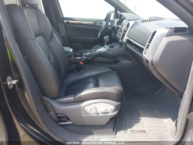 WP1AA2A22GLa02255 2016 PORSCHE