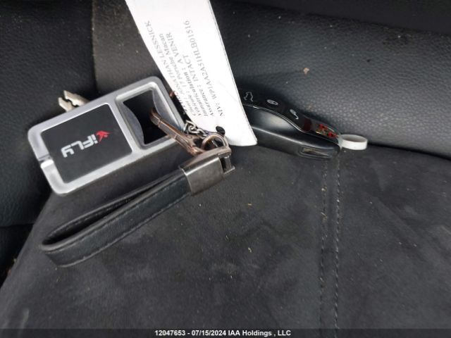 WP1AA2A51HLb01516 2017 PORSCHE