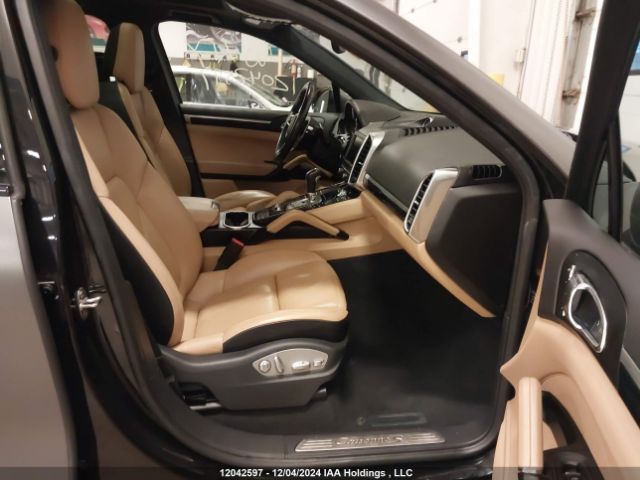 WP1AE2A26GLA17314 2016 PORSCHE