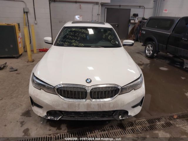 3MW5R7J00M8C00856 2021 BMW