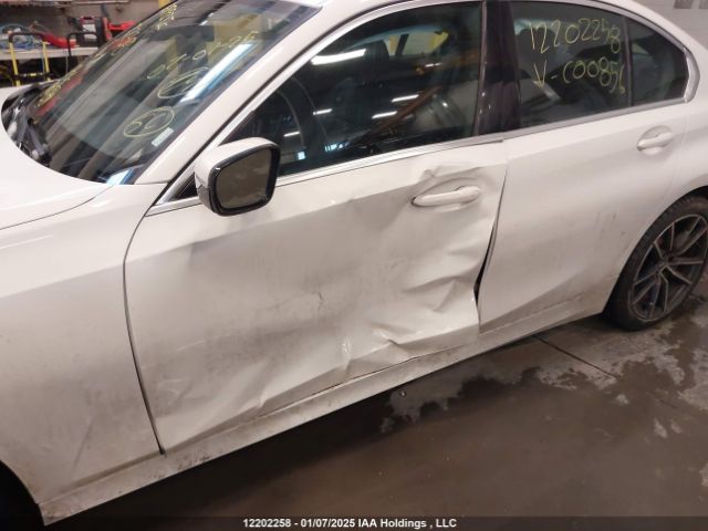 3MW5R7J00M8C00856 2021 BMW