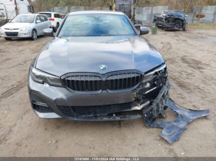 3MW5R7J02M8B81758 2021 BMW