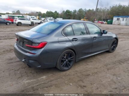 3MW5R7J02M8B81758 2021 BMW