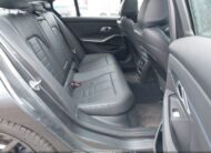 3MW5R7J02M8B81758 2021 BMW