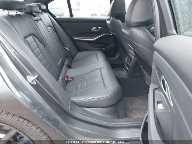 3MW5R7J02M8B81758 2021 BMW