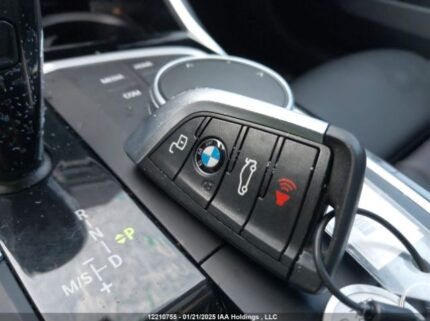 3MW5R7J06N8C73506 2022 BMW