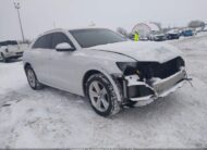 WA1AVAF16KD010648 2019 AUDI