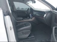 WA1AVAF16KD010648 2019 AUDI