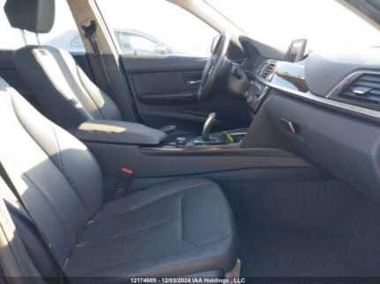 WBA8E5G59HNU23061 2017 BMW