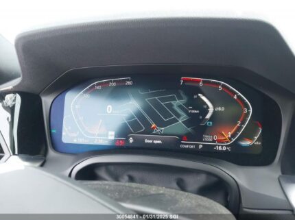 3MW5R7J00M8C04145 2021 BMW