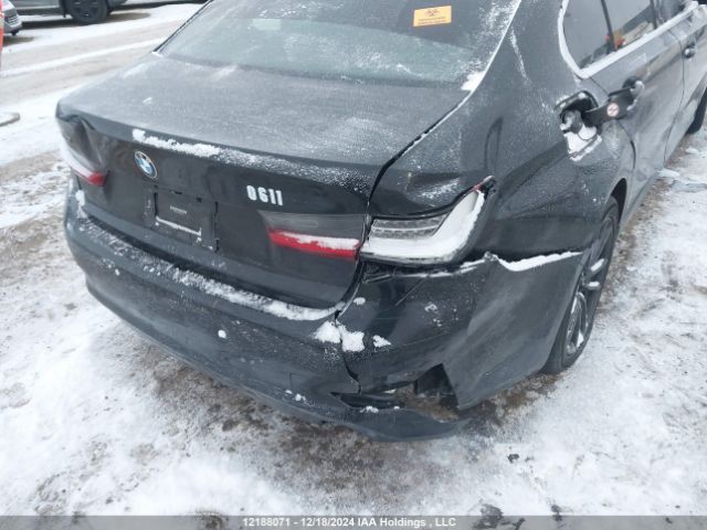 3MW5R7J09M8C04016 2021 BMW