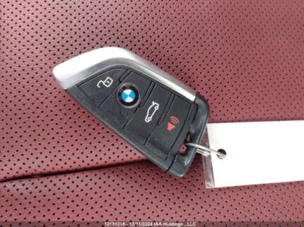 5UX53DP09N9M05012 2022 BMW