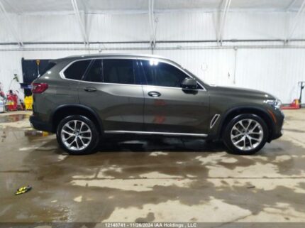 5UXCR6C05L9B00131 2020 BMW
