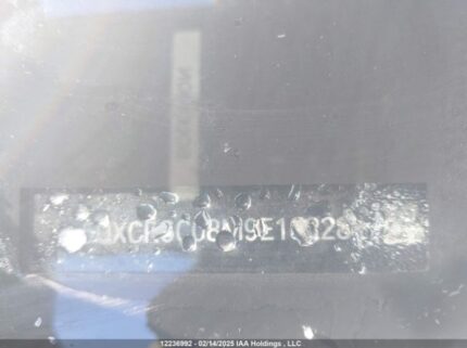 5UXCR6C08M9E18228 2021 BMW