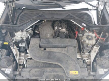 5UXKT0C56J0W03929 2018 BMW