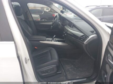 5UXKT0C56J0W03929 2018 BMW