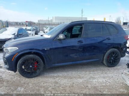 5UXTA6C00N9L28545 2022 BMW