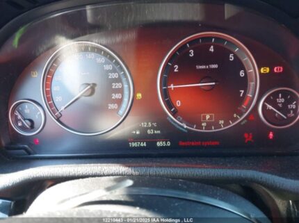 5UXXW3C56J0T82928 2018 BMW