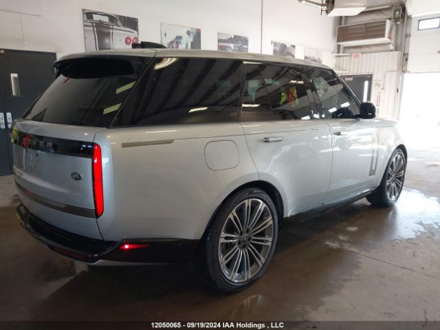 SALKP9E79PA081110 2023 LAND ROVER