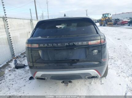 SALYM2RV2JA768942 2018 LAND ROVER