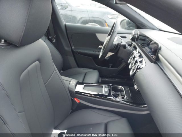 W1K5J4HB3SN519359 2025 MERCEDES-BENZ