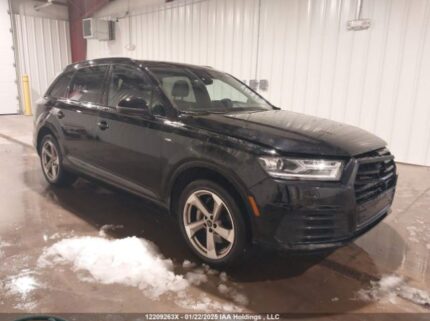 WA1MAAF79JD038758 2018 AUDI