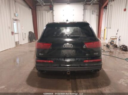 WA1MAAF79JD038758 2018 AUDI
