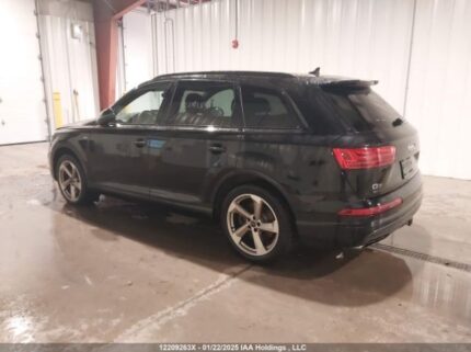 WA1MAAF79JD038758 2018 AUDI