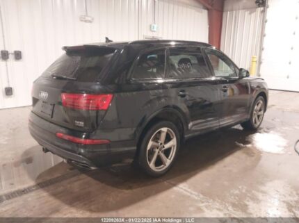 WA1MAAF79JD038758 2018 AUDI