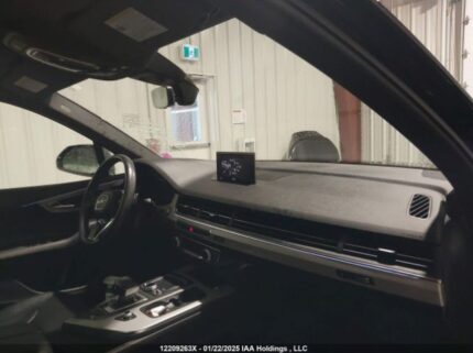 WA1MAAF79JD038758 2018 AUDI
