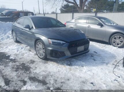 WAUB4CF59NA040271 2022 AUDI