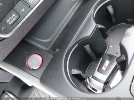 WAUC4CF52JA025528 2018 AUDI