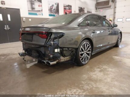 WAULSAF85NN000688 2022 AUDI