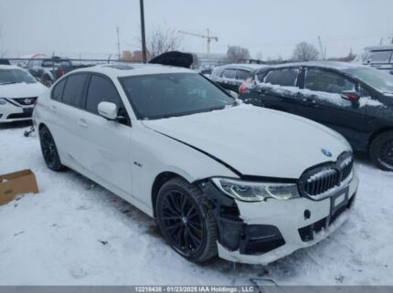 WBA5P9C03NFM82093 2022 BMW