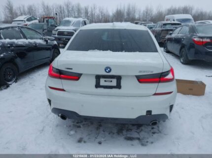 WBA5P9C03NFM82093 2022 BMW