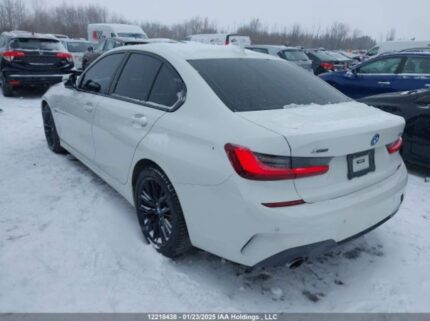 WBA5P9C03NFM82093 2022 BMW