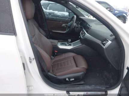 WBA5P9C03NFM82093 2022 BMW
