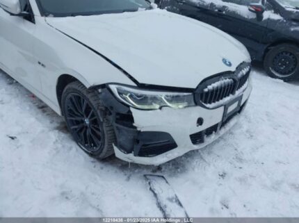 WBA5P9C03NFM82093 2022 BMW
