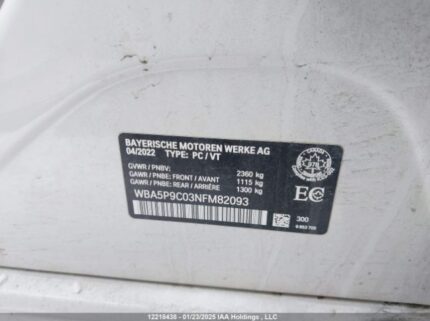 WBA5P9C03NFM82093 2022 BMW