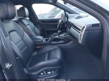WP1AA2AY9KDA16161 2019 PORSCHE