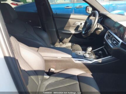 3MW5R7J02L8B08498 2020 BMW