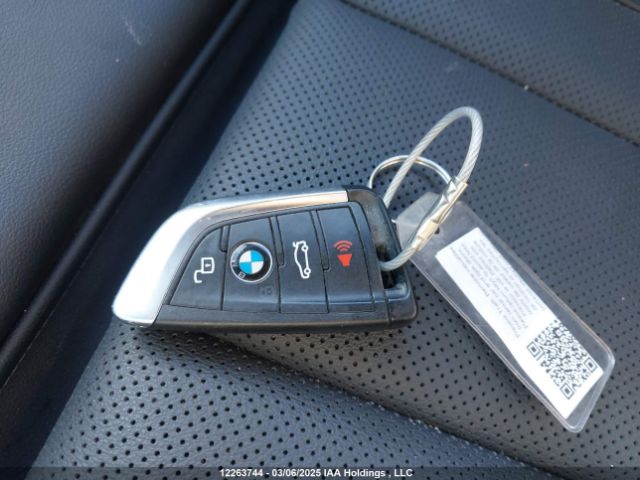 3MW5R7J05N8C68037 2022 BMW