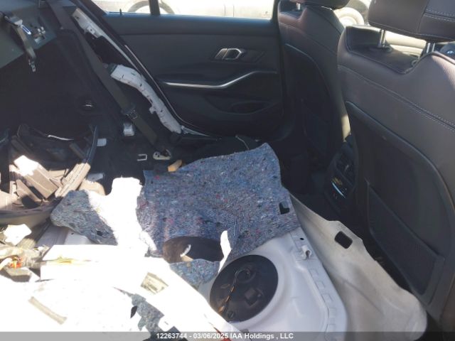 3MW5R7J05N8C68037 2022 BMW