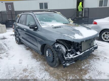 4JGDA6EB7JB057695 2018 MERCEDES-BENZ