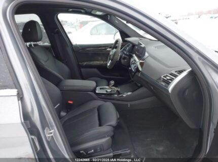 5UX53DP02R9X03844 2024 BMW