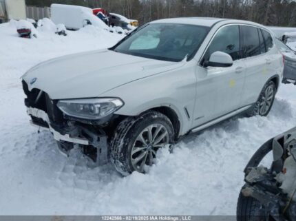 5UXTR9C5XJLC76069 2018 BMW