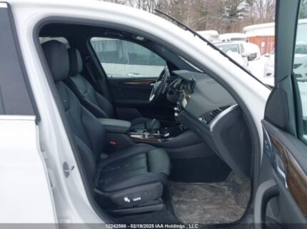 5UXTR9C5XJLC76069 2018 BMW