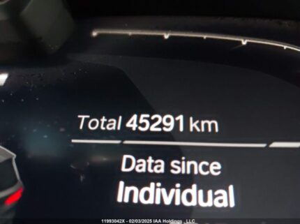 5YMJU0C06N9M27665 2022 BMW