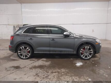WA1C4AFYXJ2158155 2018 AUDI