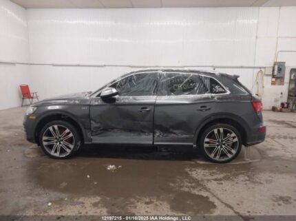WA1C4AFYXJ2158155 2018 AUDI